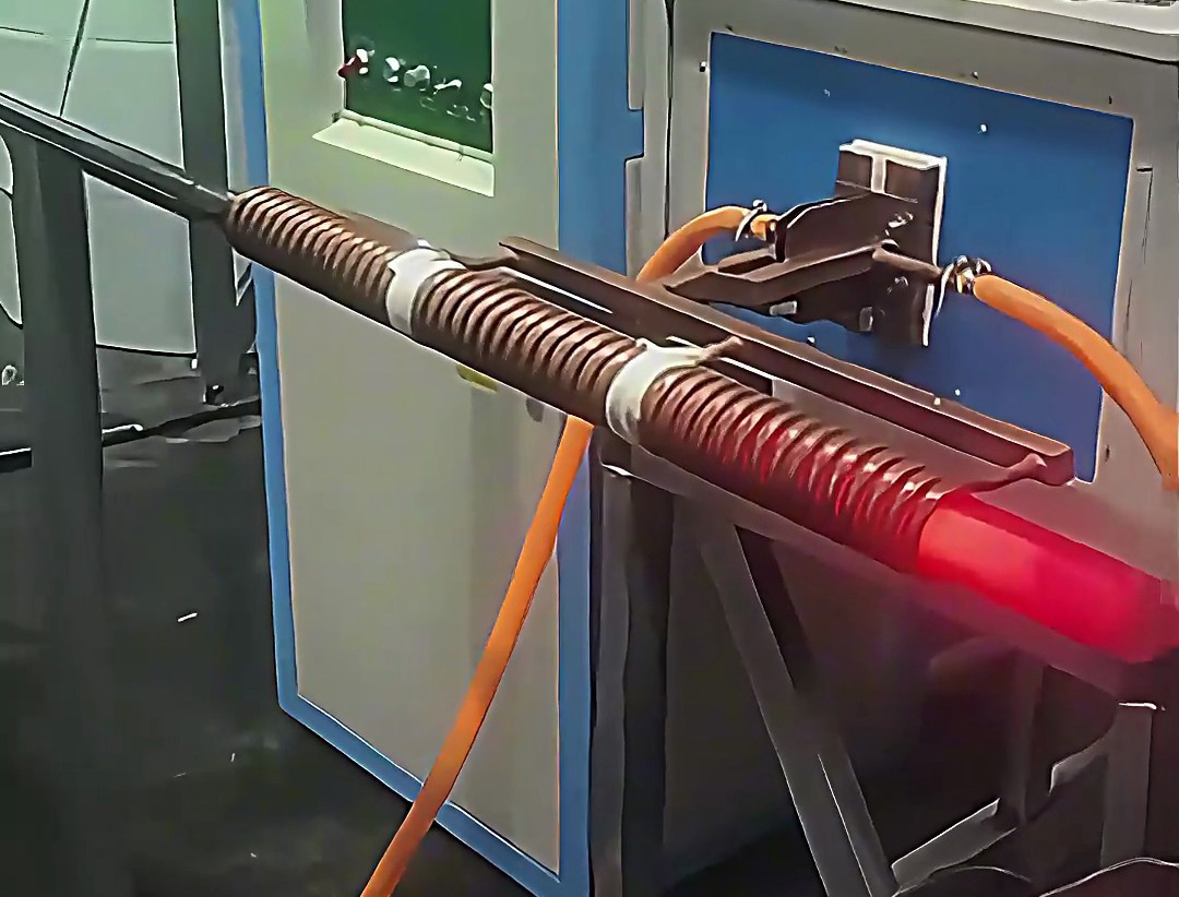 簡易鍛造加熱爐：棒料自動化中頻加熱輸送系統