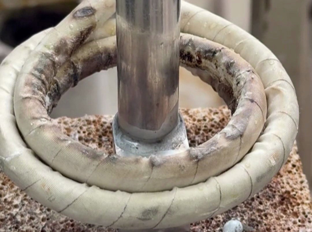 海拓高頻焊機破解鋁鋁焊接難題：精準(zhǔn)控溫，讓焊料熔化而母材不熔