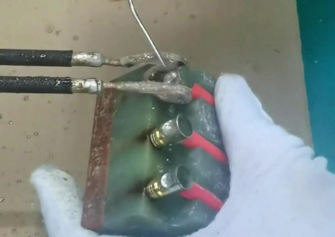 采用超高頻釬焊電線與銅端子的釬焊，這樣有效保障了其品質，杜絕了虛焊假焊等因素
