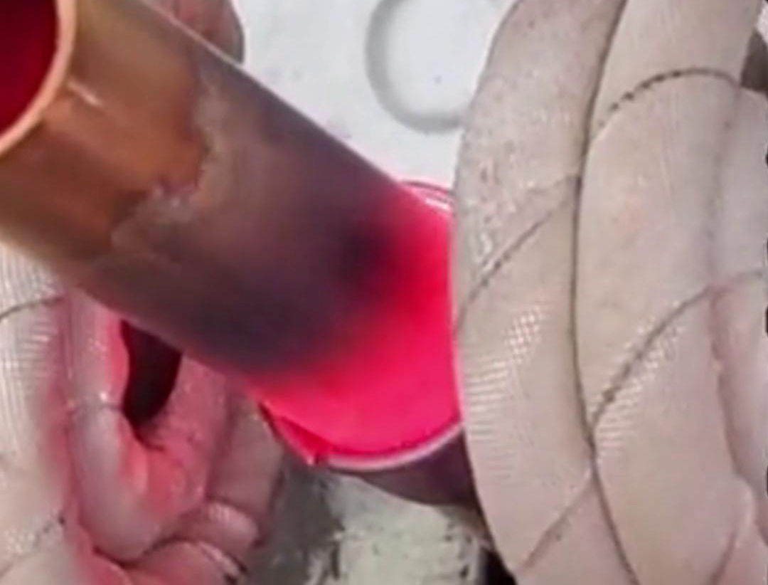 手持式高頻機焊接銅管,U 型開口線圈焊接,輕松搞定!